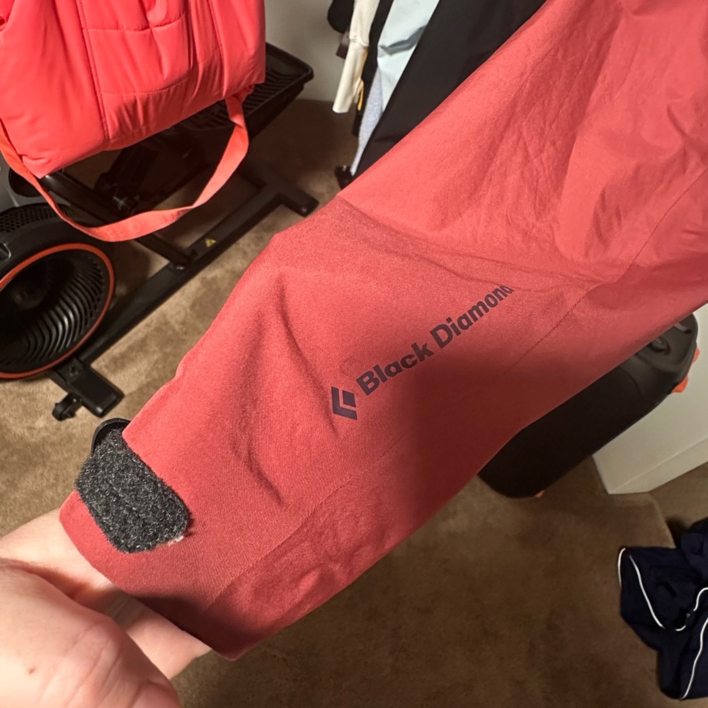 Black Diamond Pink Hooded Softshell Jacket - Picture 4 of 4